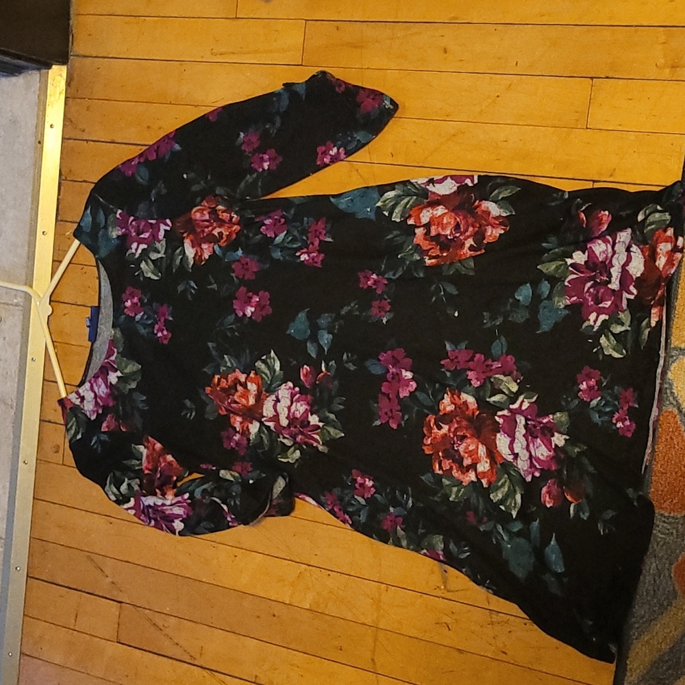 Womans long sleeve dress